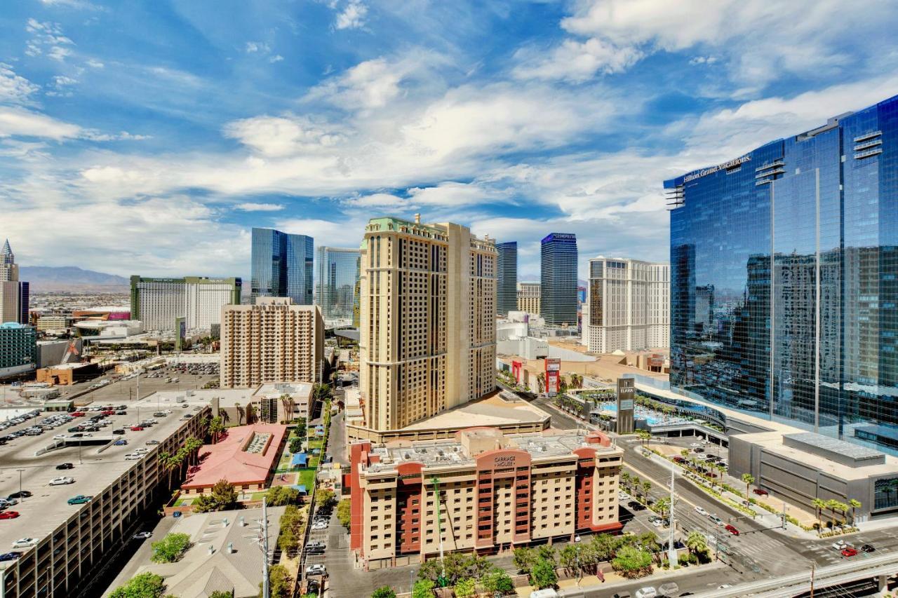 Strip View Balcony Suites - No Resort Fee ! 라스베이거스 외부 사진
