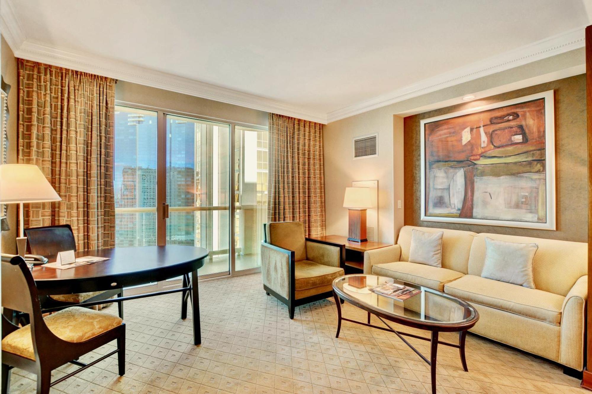 Strip View Balcony Suites - No Resort Fee ! 라스베이거스 외부 사진